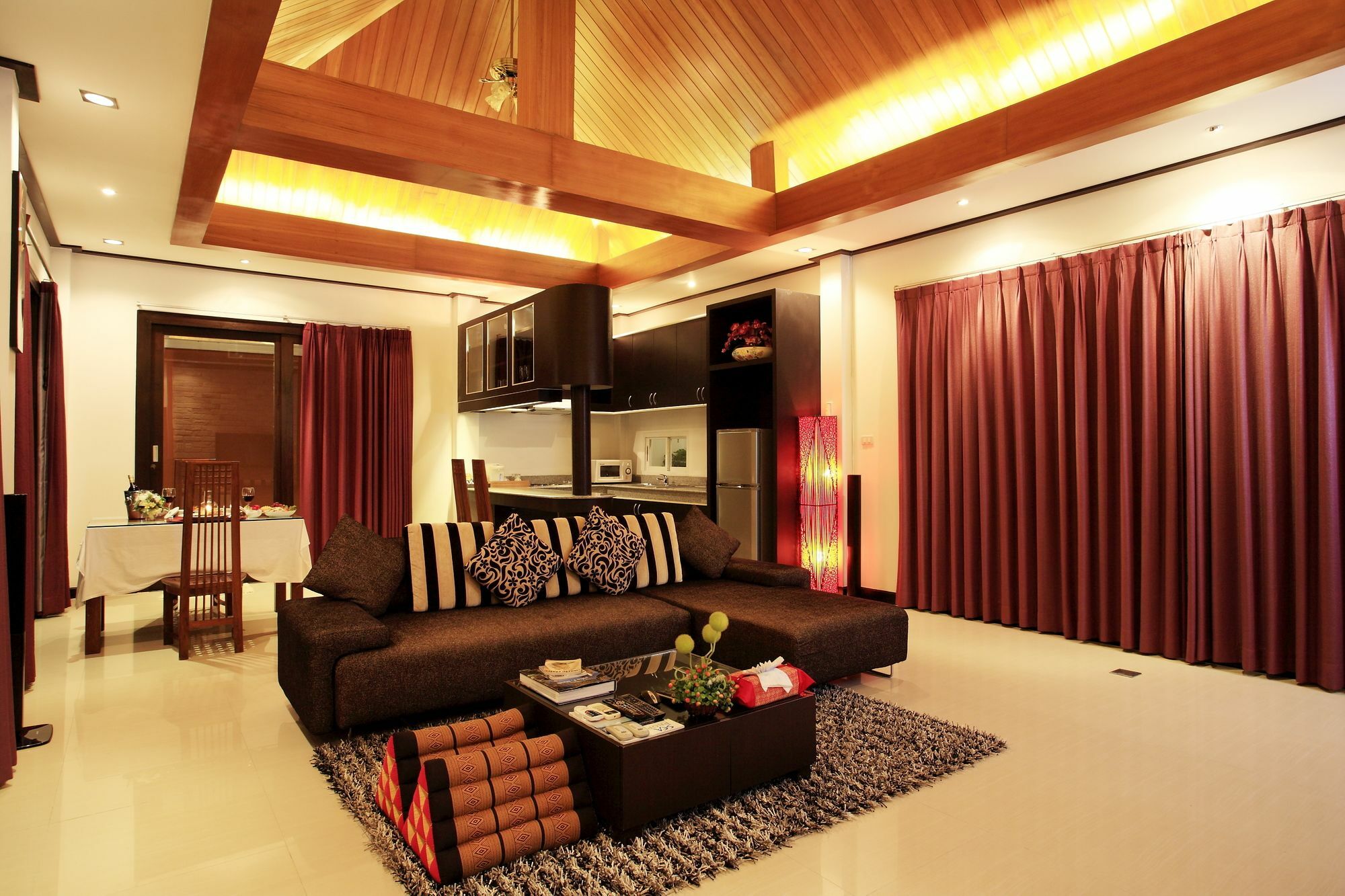 The Iris Pool Villa Rawai المظهر الخارجي الصورة